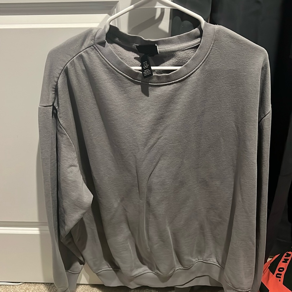 Blank crew neck